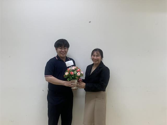 ac77a2e9-e423-45a1-bfc3-cc2c9cb445e9.jpg